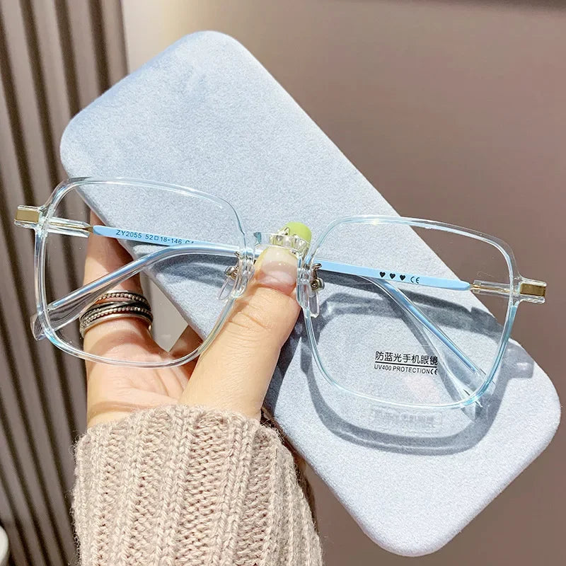 Trendy Fashionable Reading Glasses Women