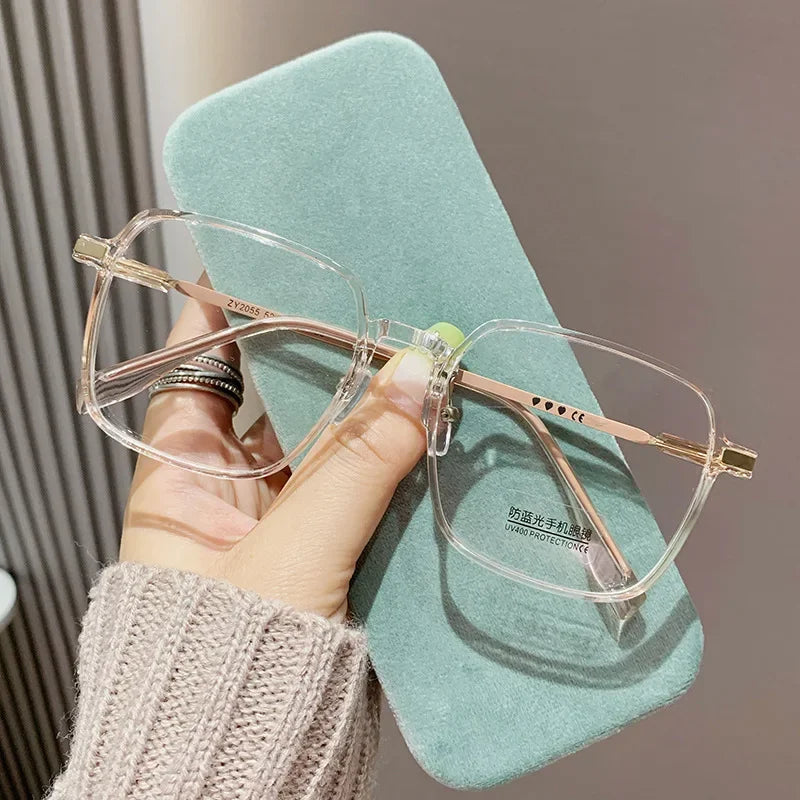 Trendy Fashionable Reading Glasses Women